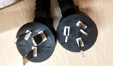 為什么你的檢針機(jī)電源線會(huì)燒會(huì)短路？因?yàn)槟阗I的不是真國(guó)標(biāo)檢針機(jī)電源線！